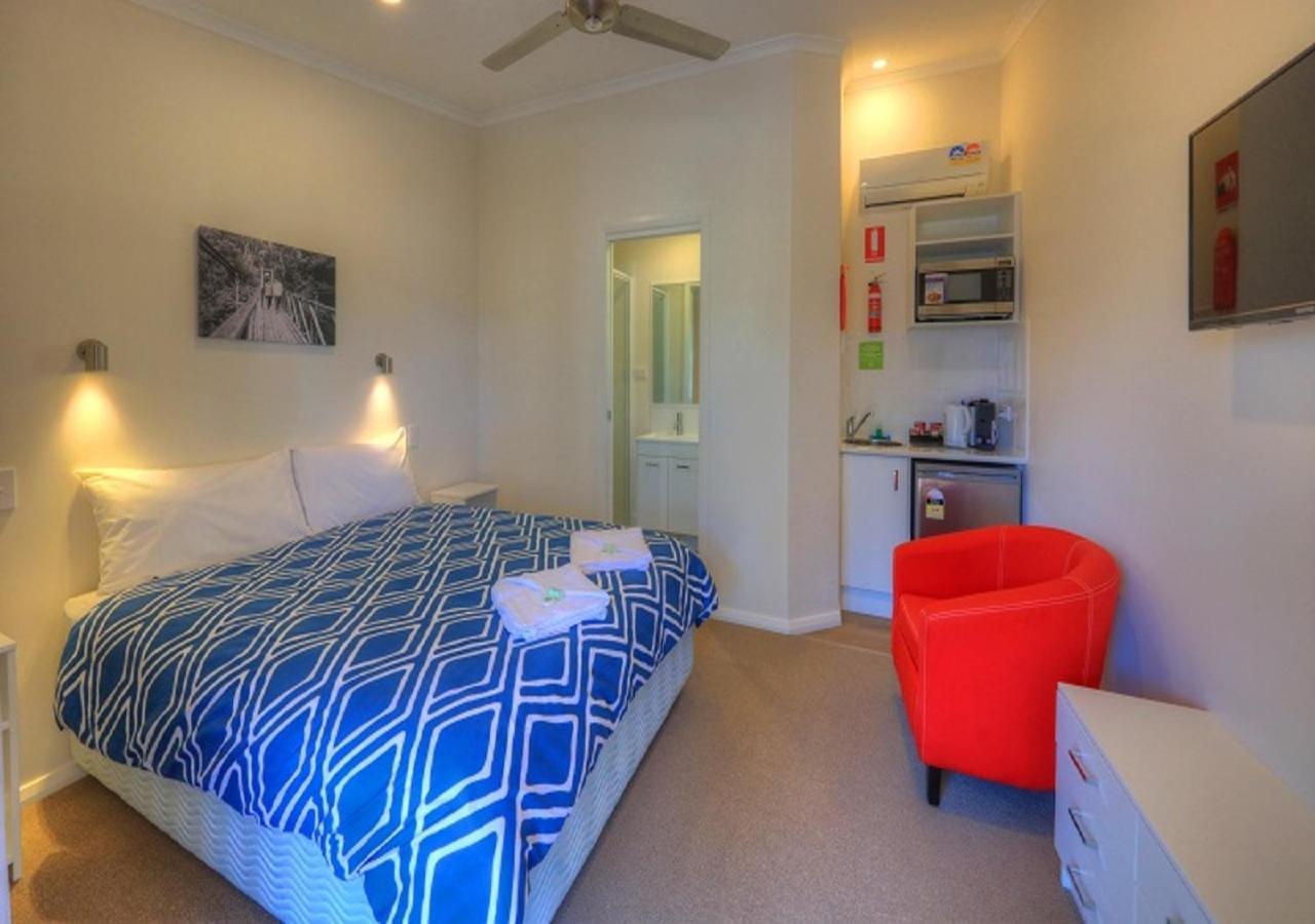 Yea Riverside Caravan Park Esterno foto