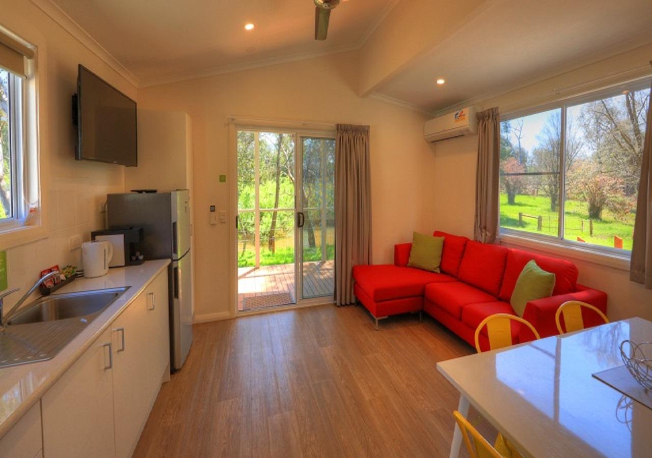 Yea Riverside Caravan Park Esterno foto