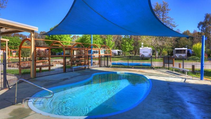 Yea Riverside Caravan Park Esterno foto